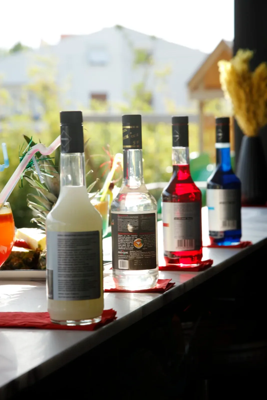 Poolside Bar